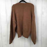 R52 1X Cableknit sweater