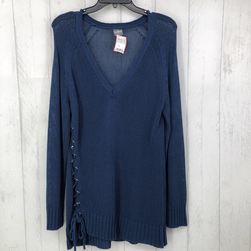 XL V-neck lace up side sweater