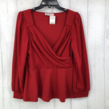 M Crossover peplum l/s top