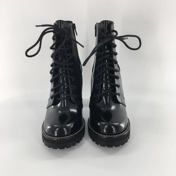 7.5 lace up heel boots