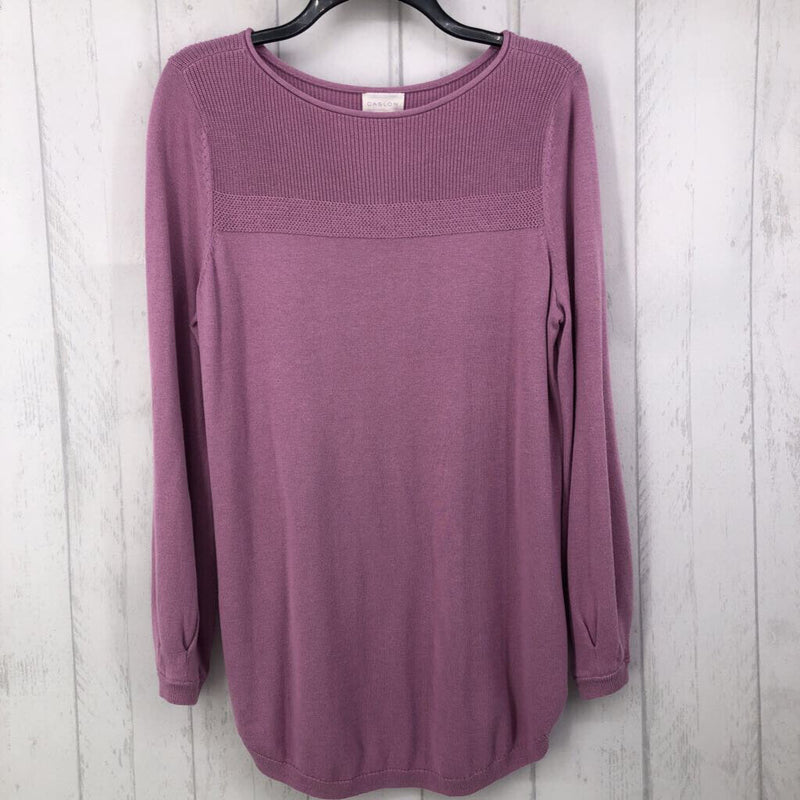 XS Round hem sweater