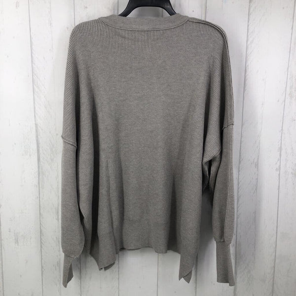 XL l/s side slit sweater