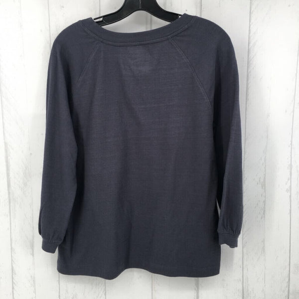 M Crewneck l/s top