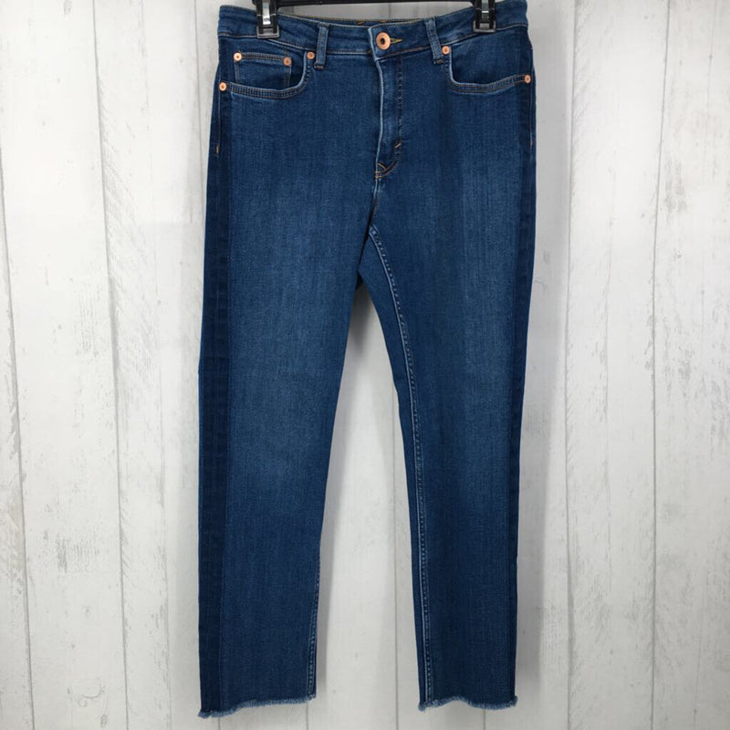 28 straight leg jeans