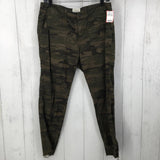 28 camo skinny pants