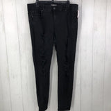 18/T Distressed skinny jean