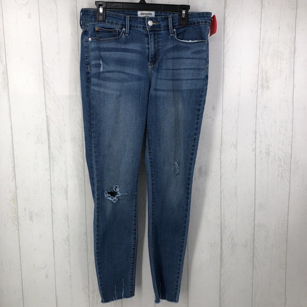 12L distressed jeans