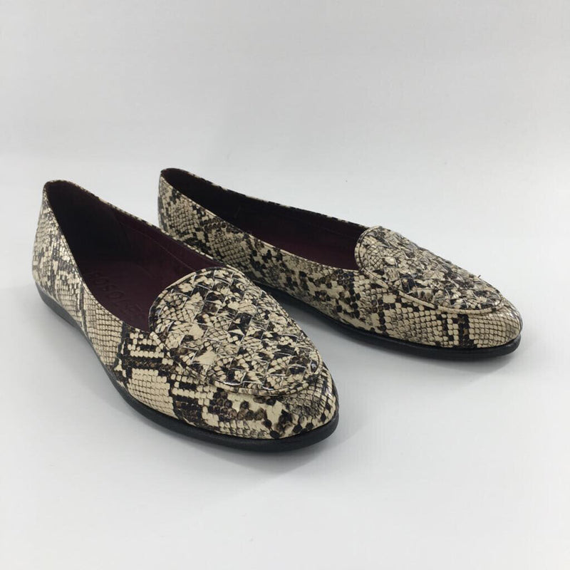 10 snake skin print loafers