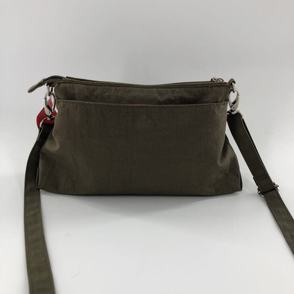 zip around pocket crossbody