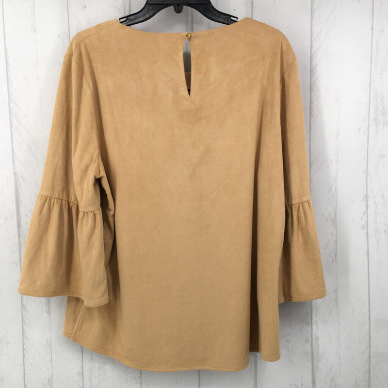 XL bell 3/4 slv faux suede top