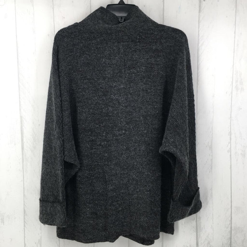 S/M one button cardigan