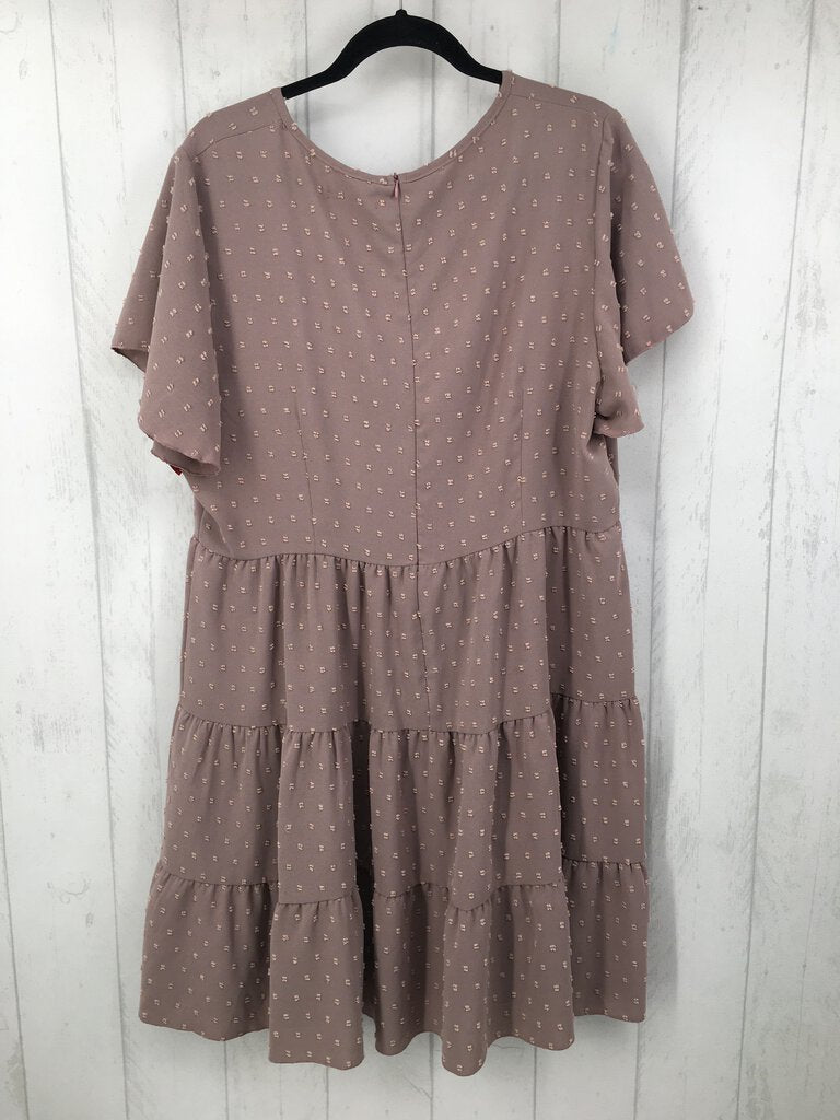 2XL Textured s/s tierd dress