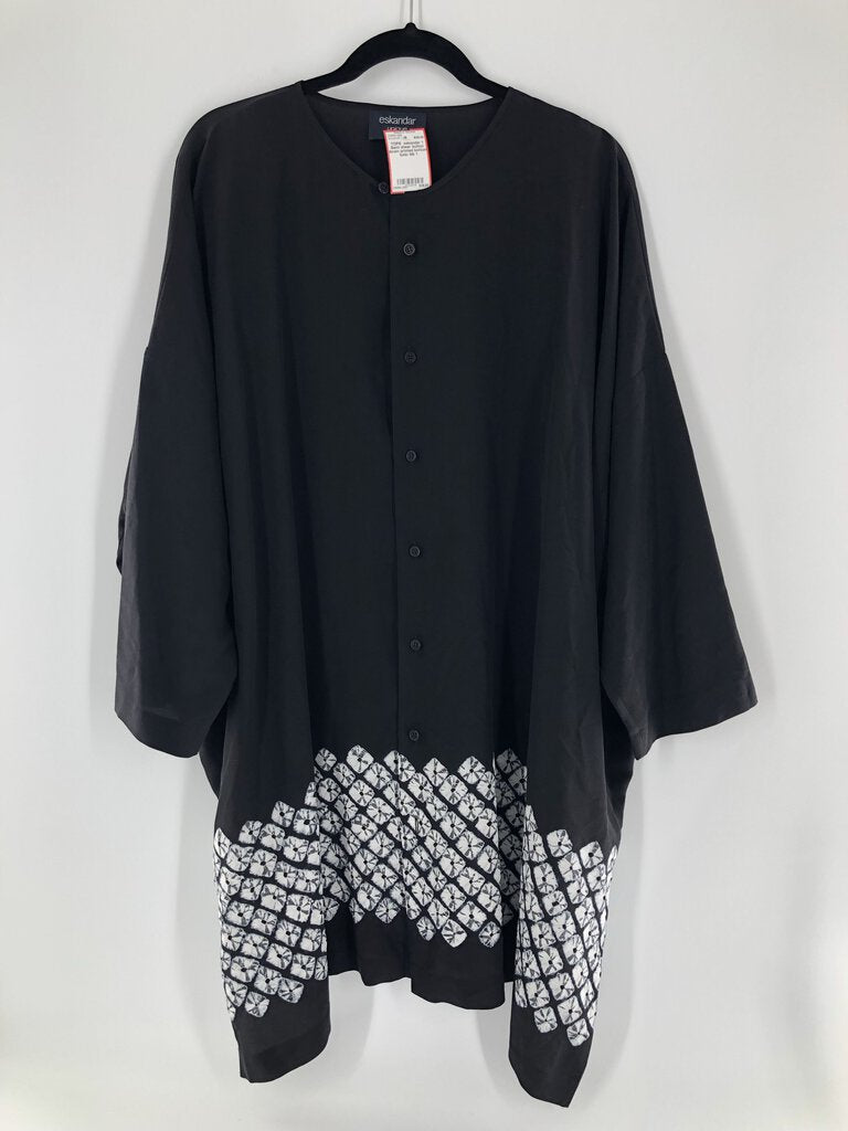 1 Semi sheer button down printed bottom tunic