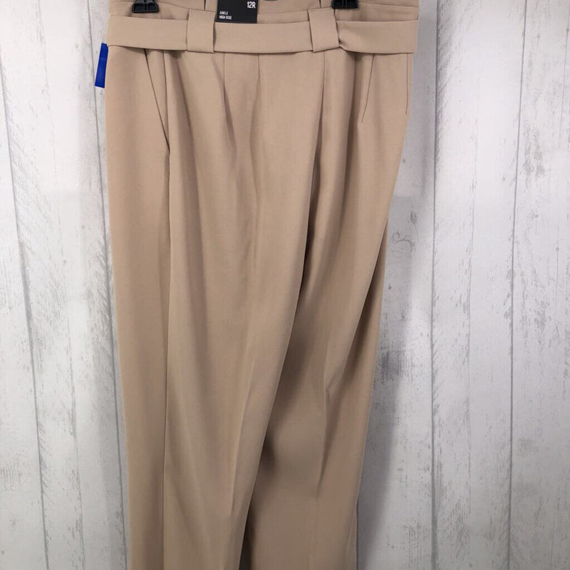 12 Belted hi-rise pants