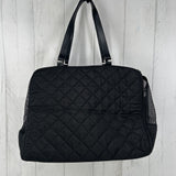 Quilted pet carrier