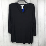 12 V-neck 3/4 slv top