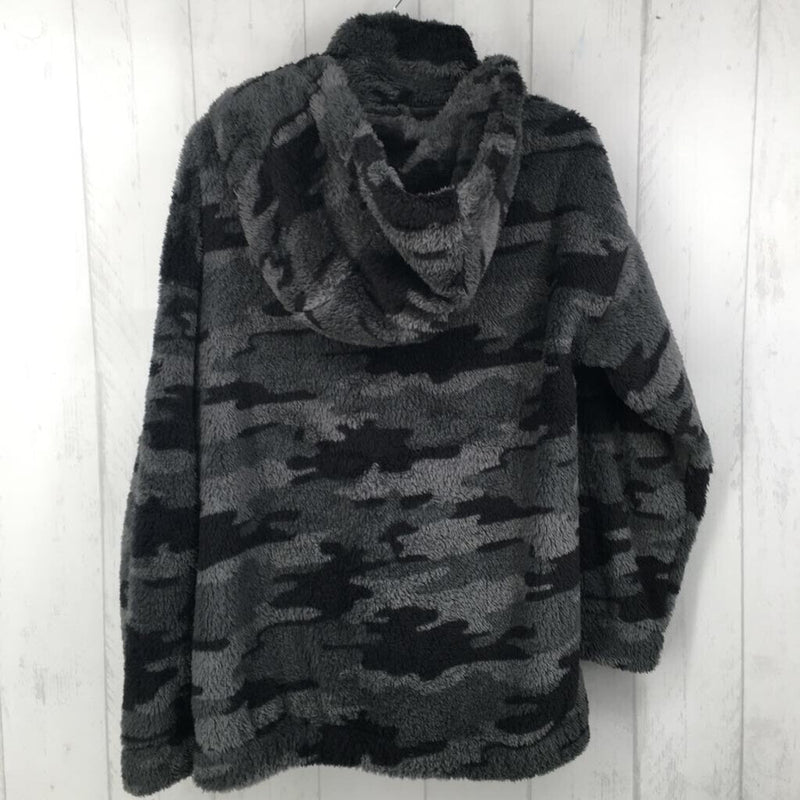 L Camo print hooded jacket