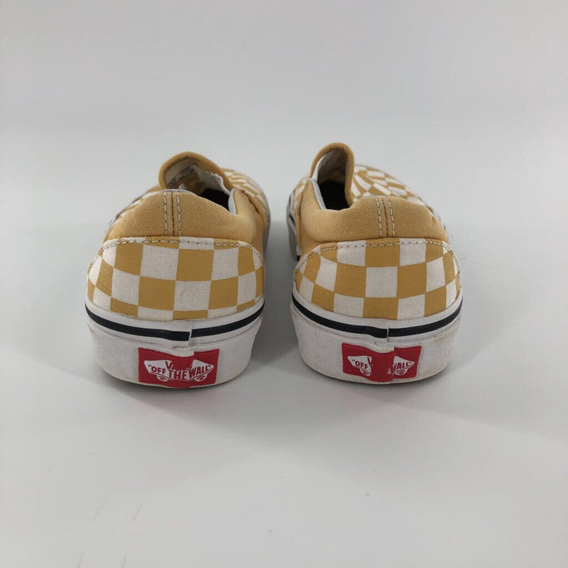 7.5 Checkered slip on sneaker