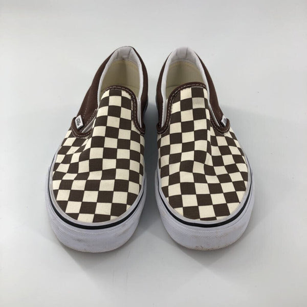 7.5 Checkered slip on sneaker