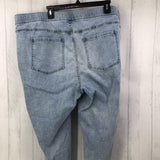 22w frayed jeans