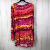 3x l/s v-neck tie-dye like top