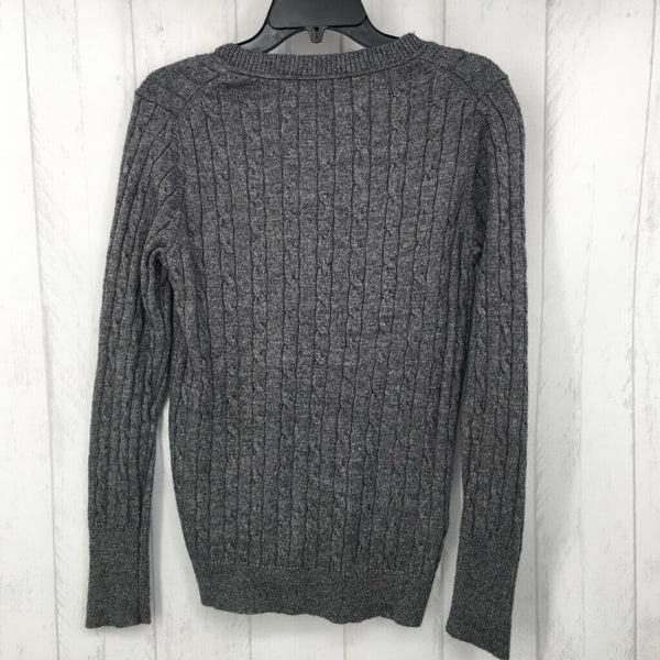 L Cable knit v-neck sweater