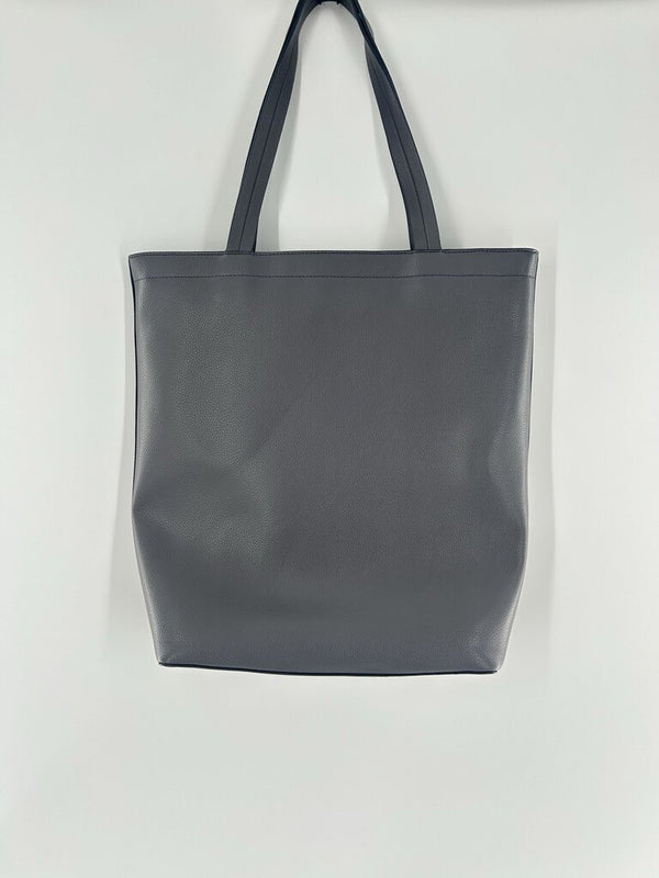 Pebbled leather tote bag