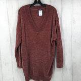 M V-neck sweater