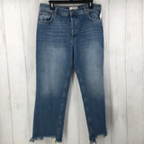 31 Wide leg frayed hem jeans