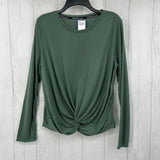 XL Knotted hem l/s top