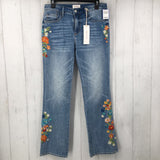 W28/L32 Floral embroidered jeans