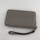 zip around wallet/wristlet