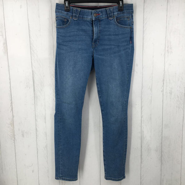 8 Stretch skinny jean