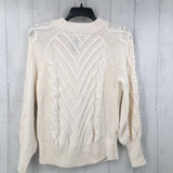 L Cable knit sweater