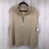 2X Cable knit zip up vest