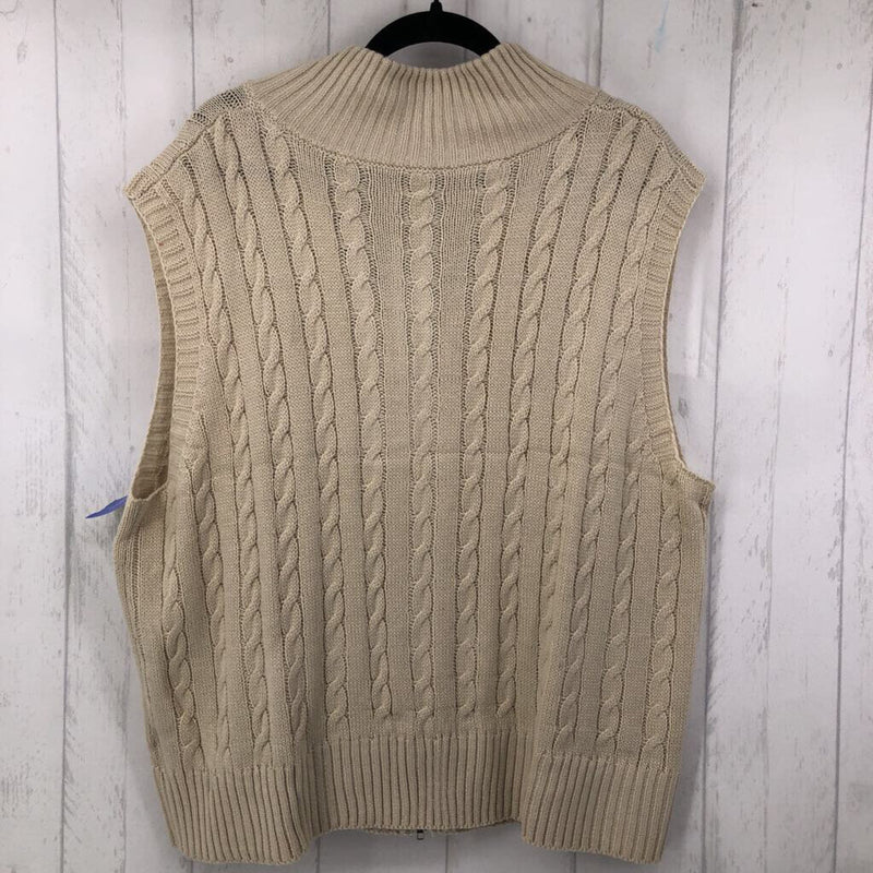 2X Cable knit zip up vest