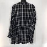 18 Plaid button down l/s top