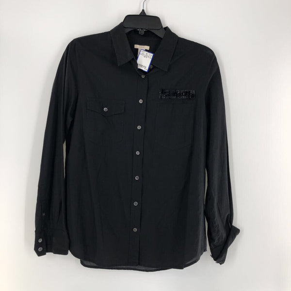 12 Button down l/s top