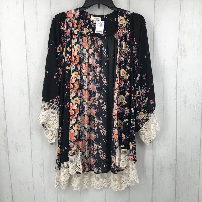 M/L Flo print lace trim kimono