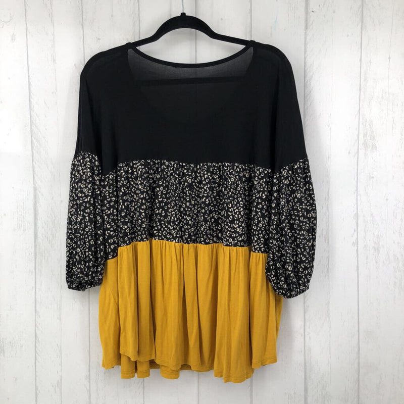 1XL Colorblock tiered 3/4 slv top