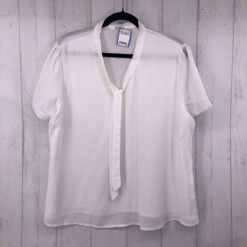 XXL Tie up neckline s/s blouse