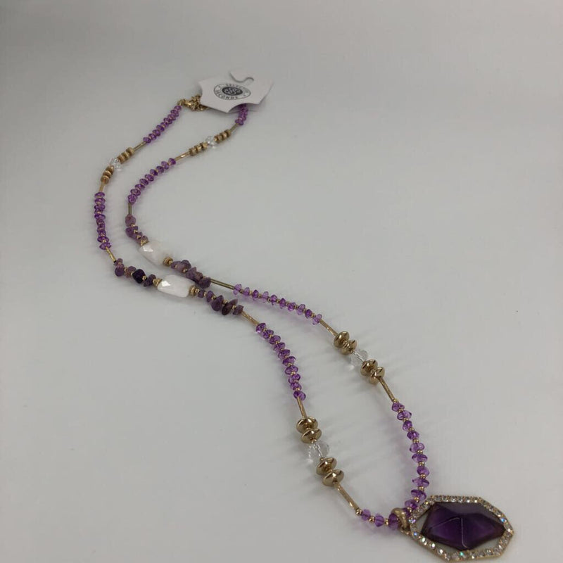 20" Purple beaded stone pendant necklace