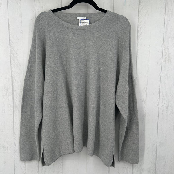 2X Textured crewneck top