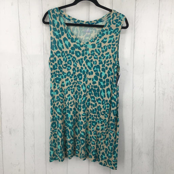 1X Animal print v-neck layering tank