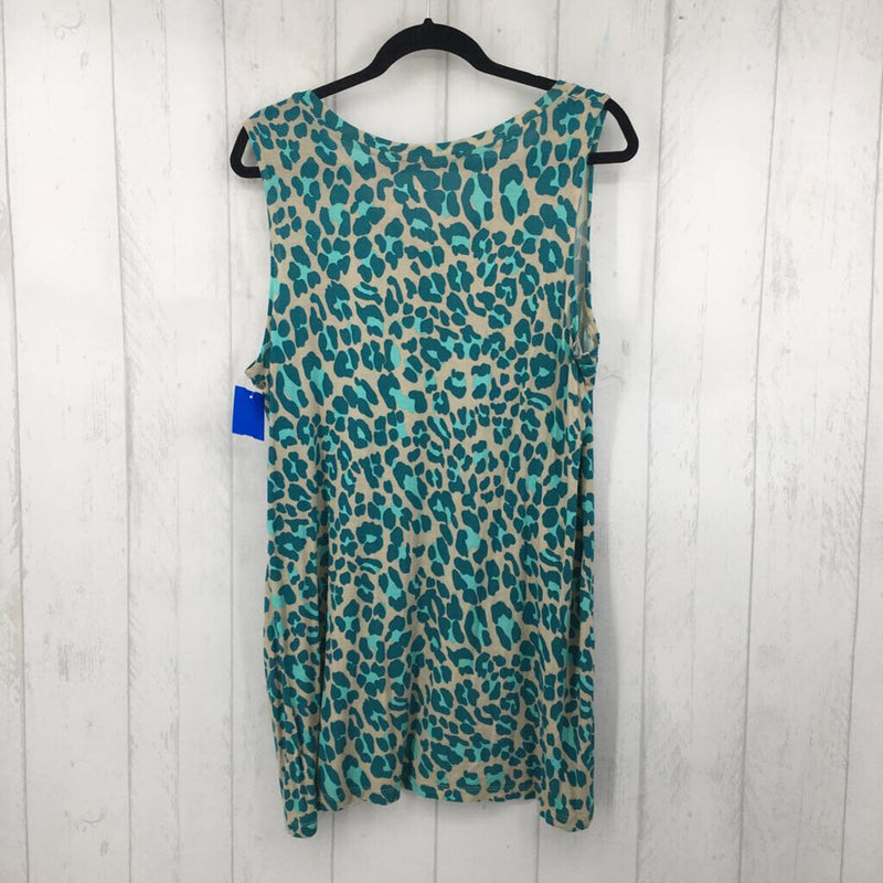 1X Animal print v-neck layering tank