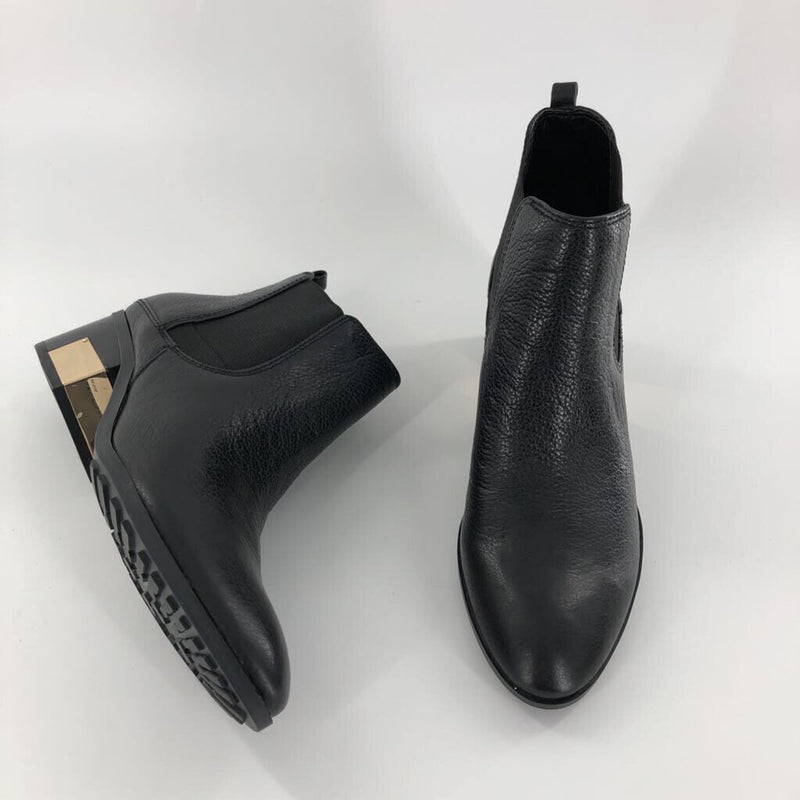 8.5 Leather ankle boots NWOB