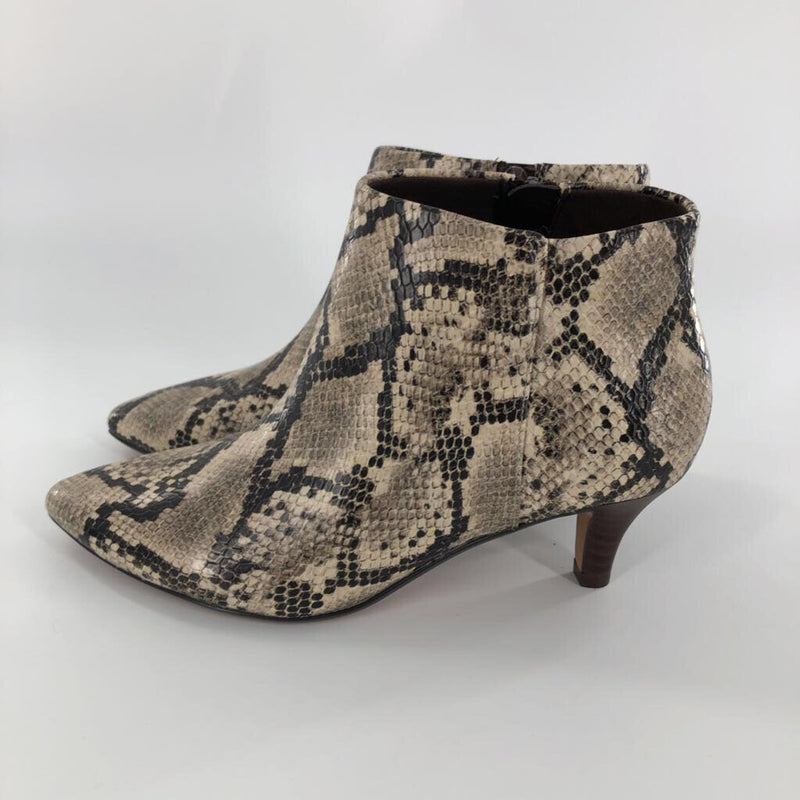 6.5 Leather snakeskin dress bootie