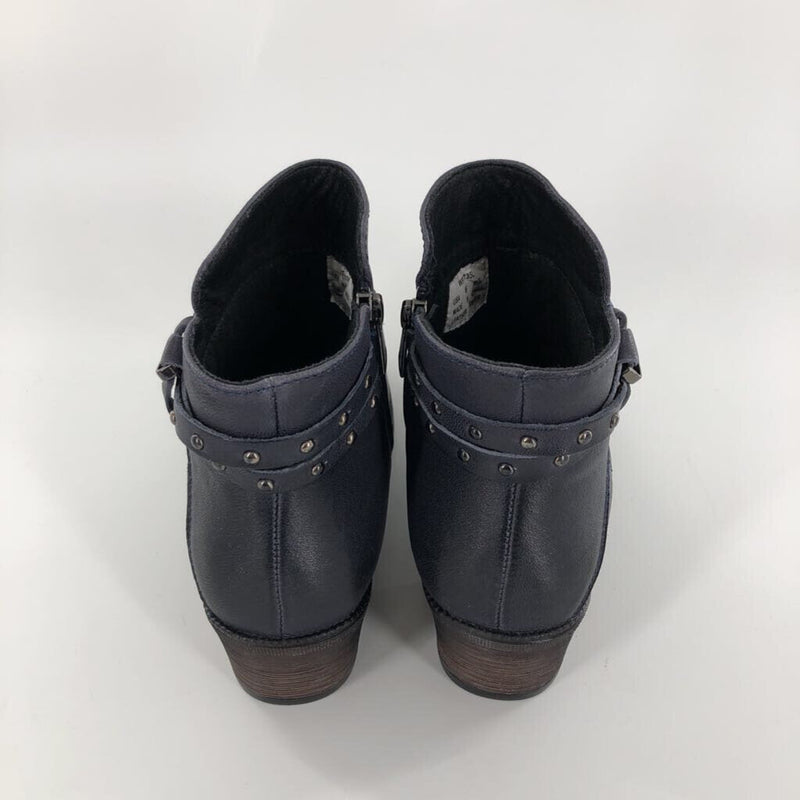 6.5 Buckle wrap leather bootie