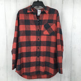 R99 M Plaid button down l/s top