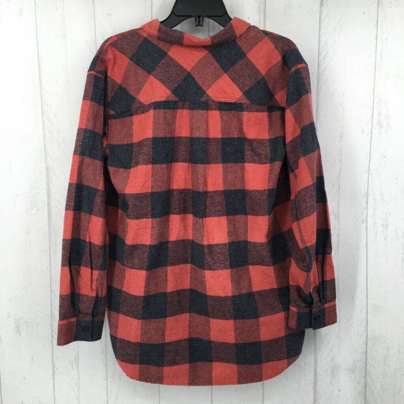 R99 M Plaid button down l/s top